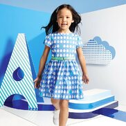 Motifs gouttes d’eau et camaïeux de bleus illuminent le nouveau vestiaire des petites filles !

#jacadimaroc #aufildeleau #nouvellecollection #robe #motif #petitefille #été #bleu #gouttedeau